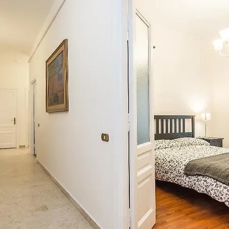 Vaticano Giuliana - Three Bedroom * Rome